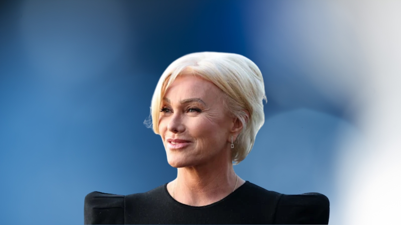 deborra-lee furness