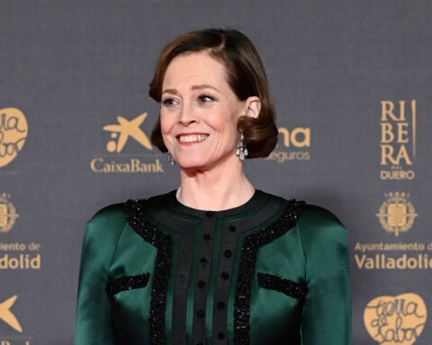 Sigourney Weaver