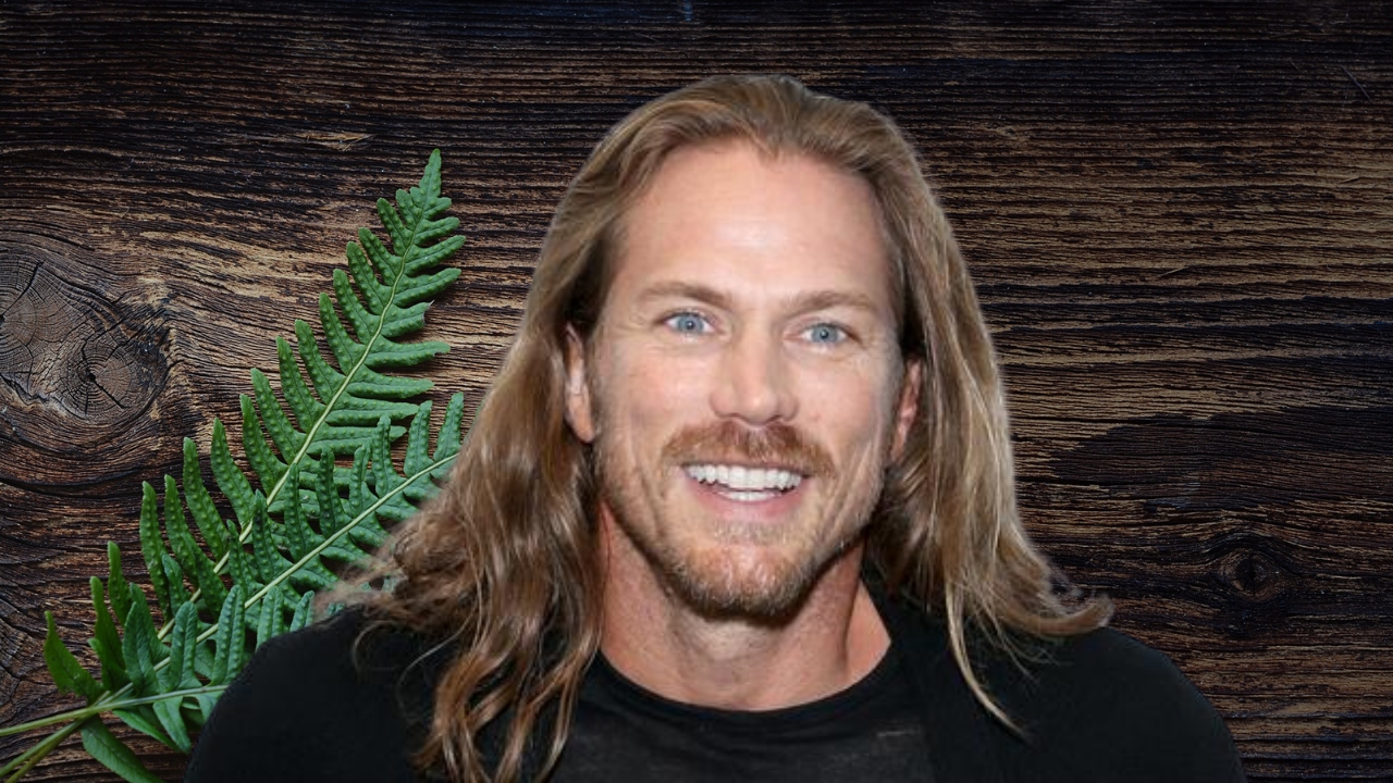 Jason Lewis