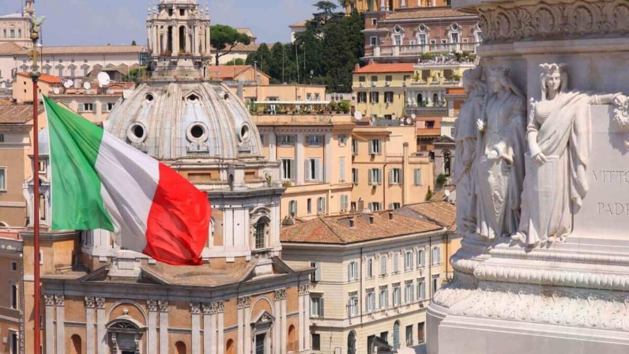 italien-rating-anhebung-2025