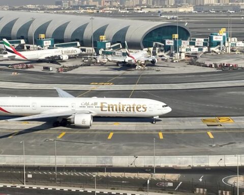 emirates-airbus-a350-auftrag