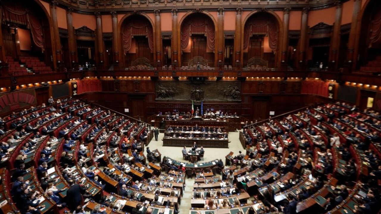 feminizid-italien-gesetz