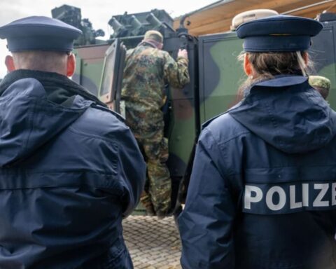 zug geiselnahme bayern