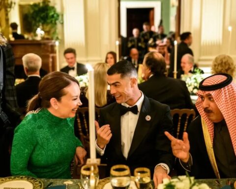 Weltfußballer Kronprinz Möchtegernkönig Treffen