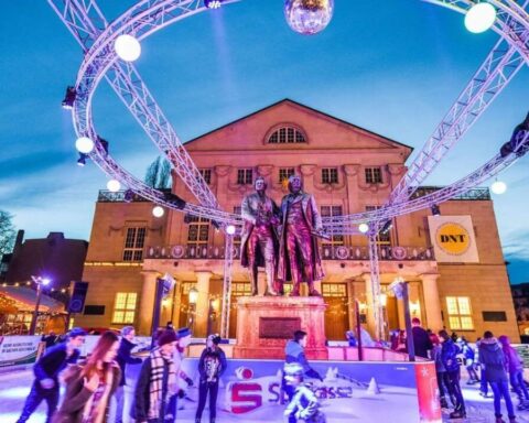 marokkaner-messer-weihnachtsmarkt-weimar