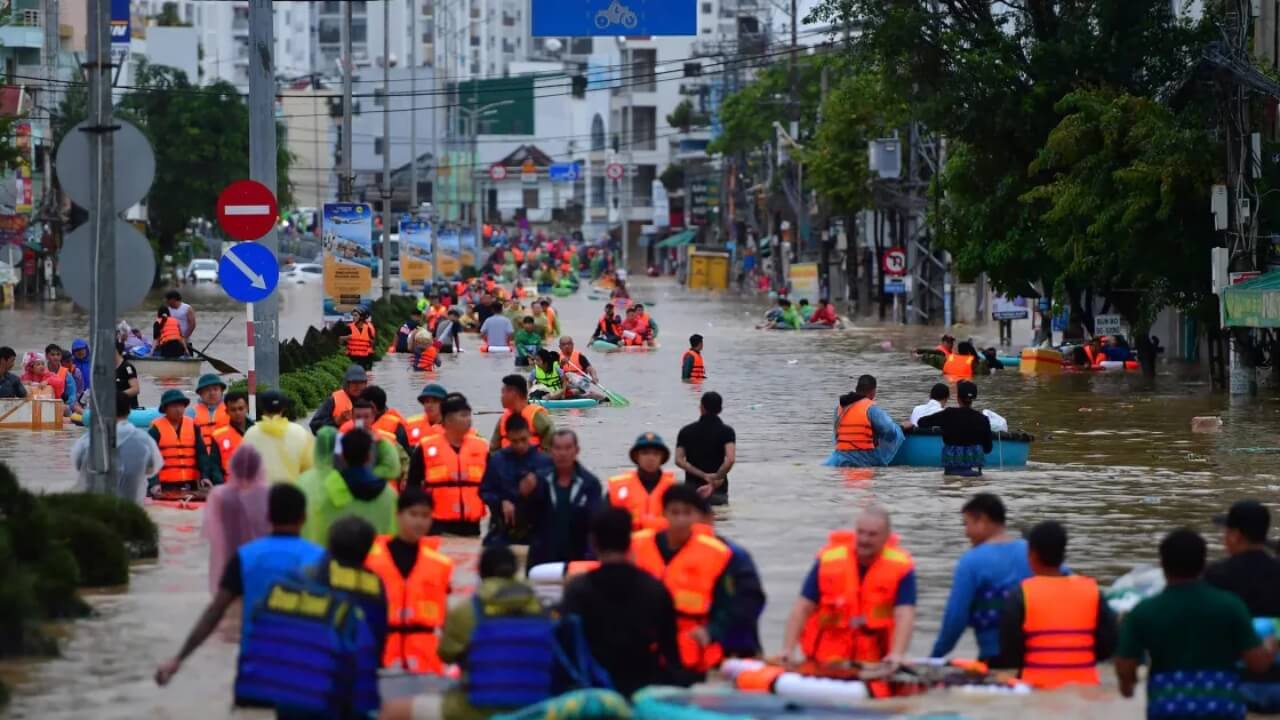 ueberschwemmungen-vietnam-tote