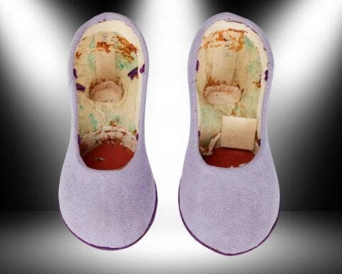 miss-piggy-kult-schuhe-auktion