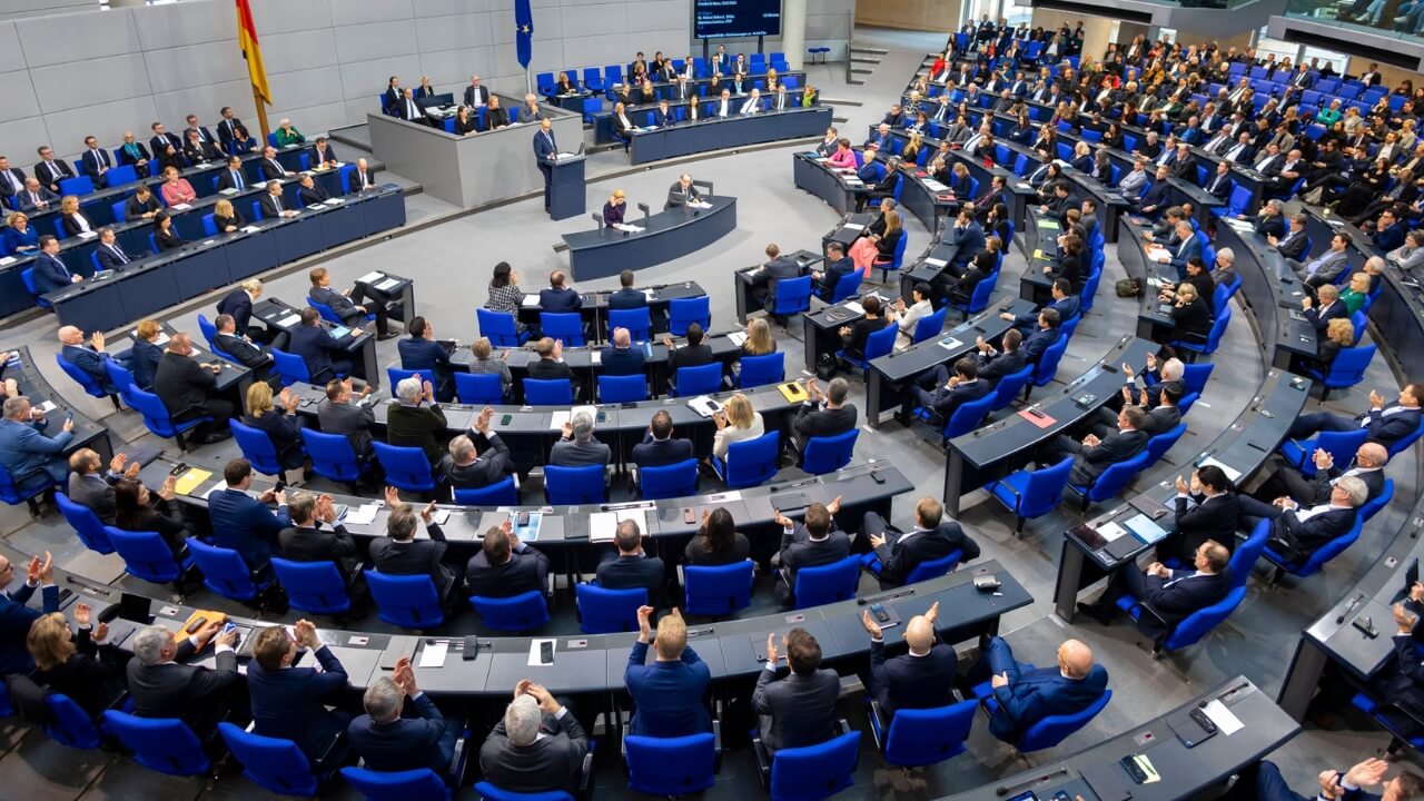 junge-politiker-rente-meinung