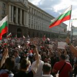 proteste-regierung-ruecktritt