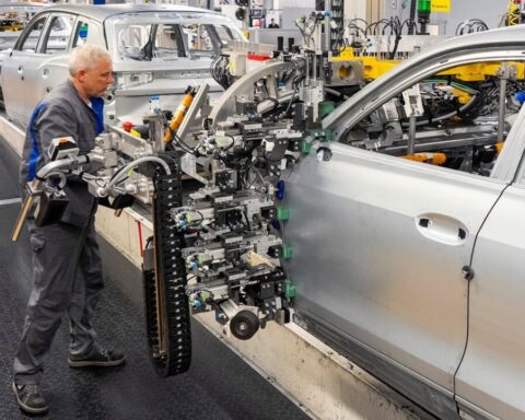 autobauer-gewinn-einbruch