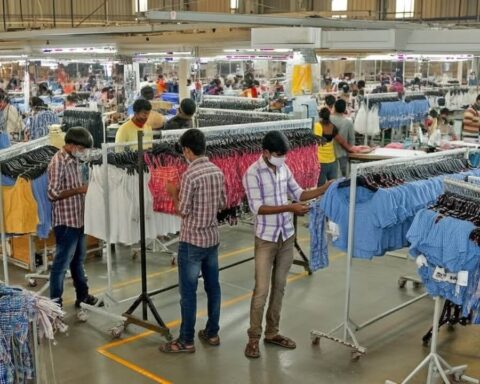 fast-fashion-ueberproduktion-krise