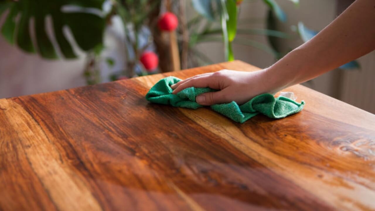 Haushalt-Schwarzarbeit