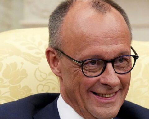 merz-kanzleralltag-politik