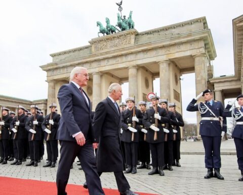 bundespraesident-koenig-schlaf​