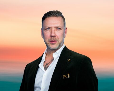 Mikael Persbrandt