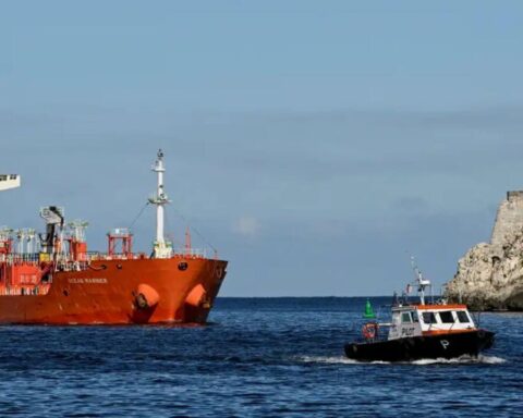 trump-zoelle-kuba-oel