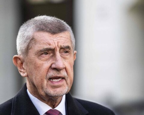 babis-waffenstopp-ukraine