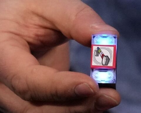 lego interaktiver baustein