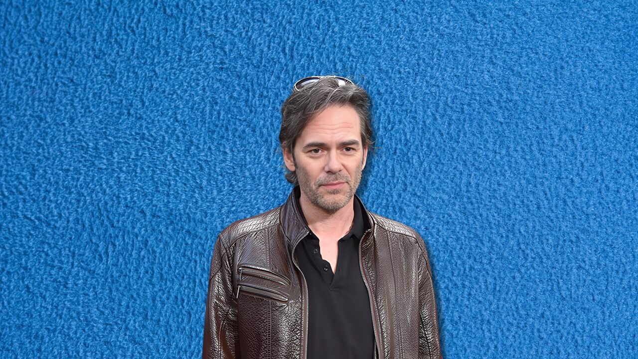 Billy Burke