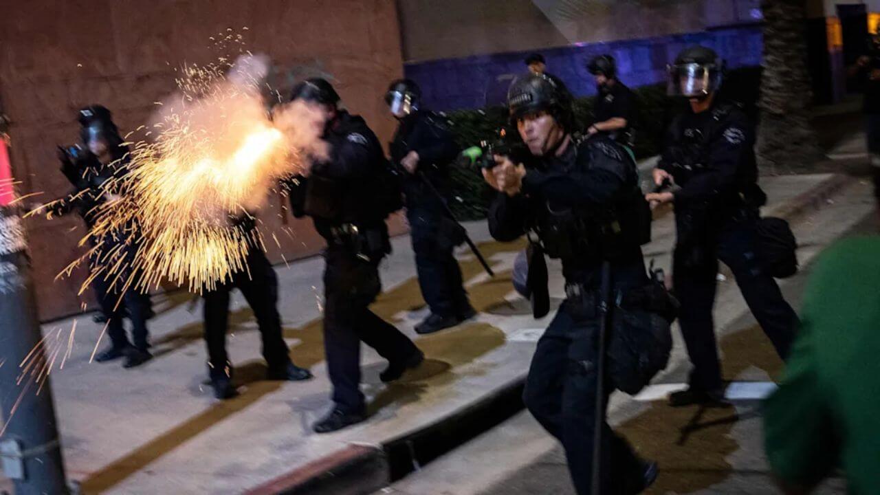 anti-ice-los-angeles-eskaliert