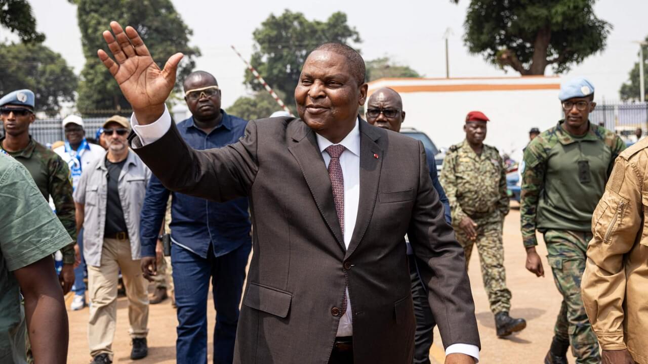 touadera-russland-wahl-hilfe