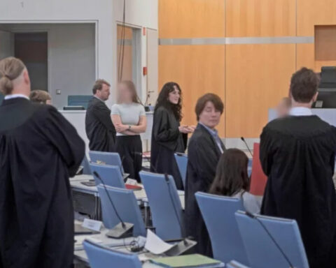 Budapest Linksextreme Prozess Beifall