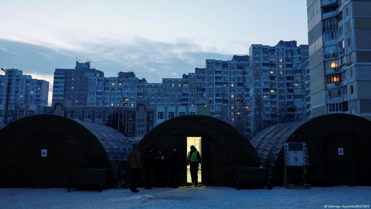 Kiew Reparaturteams Stromkrise