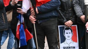 Frankreich-Gruppen-Auflösung-Darmanin