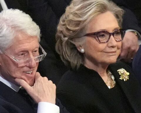 clintons-epstein-kongress-aussage