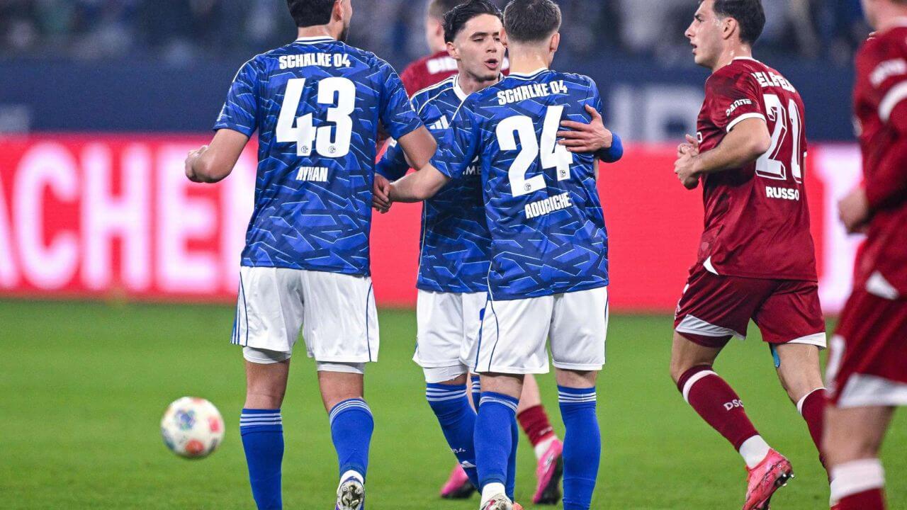 schalke-arminia-spiel-highlights