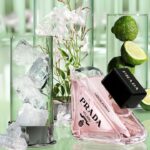 prada-paradoxe-virtuelle-blume