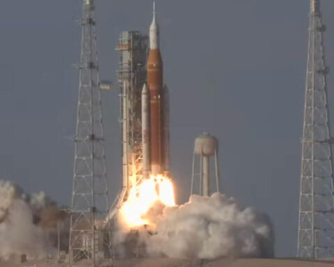 artemis-2-start-live