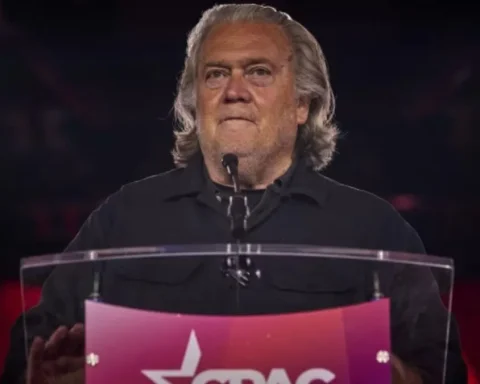 steve-bannon-supreme-court