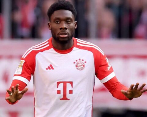 alphonso-davies-red-bull-deal