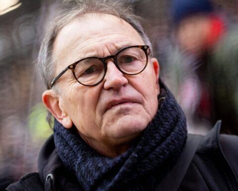 ewald-lienen-news-kritik