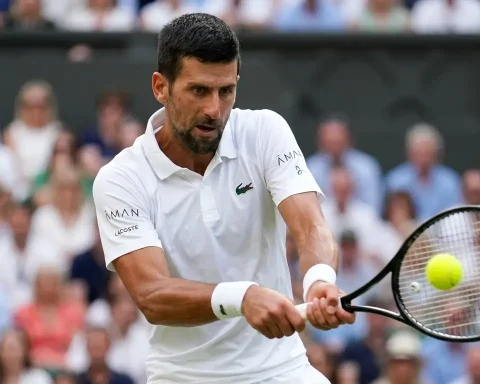 novak-djokovic-familie-wimbledon