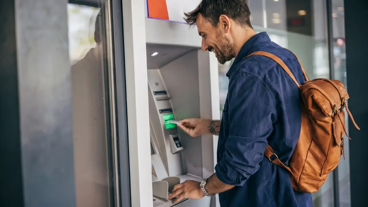bargeld-automat-sicherheit-regel