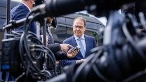 alexander-dobrindt-sicherheitswarnung-deutschland