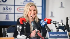 claudia-pechstein-bundestrainerin-eisschnelllauf
