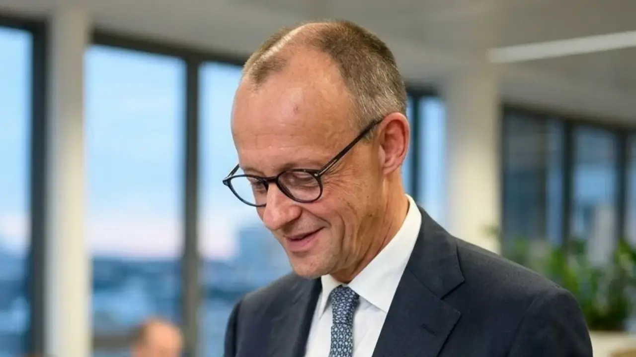 ard-deutschlandtrend-merz-tiefstwert