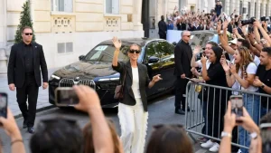 celine-dion-paris-comeback