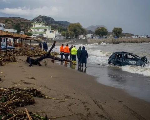 schwere-unwetter-griechenland-rhodos
